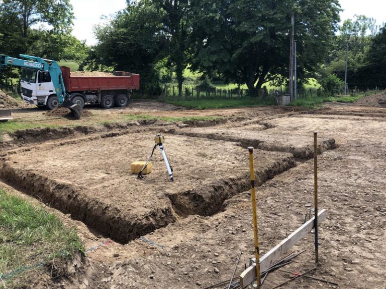 VERNAY TP réalise tous vos travaux de terrassement.