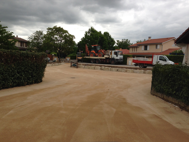 Vernay TP créé un parking pour une copropriété.